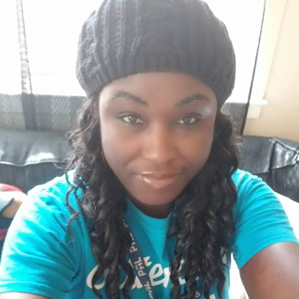 Meet your Posher, Fanecia